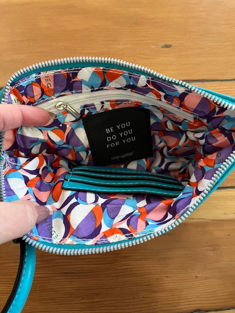 Roxy Wristlet