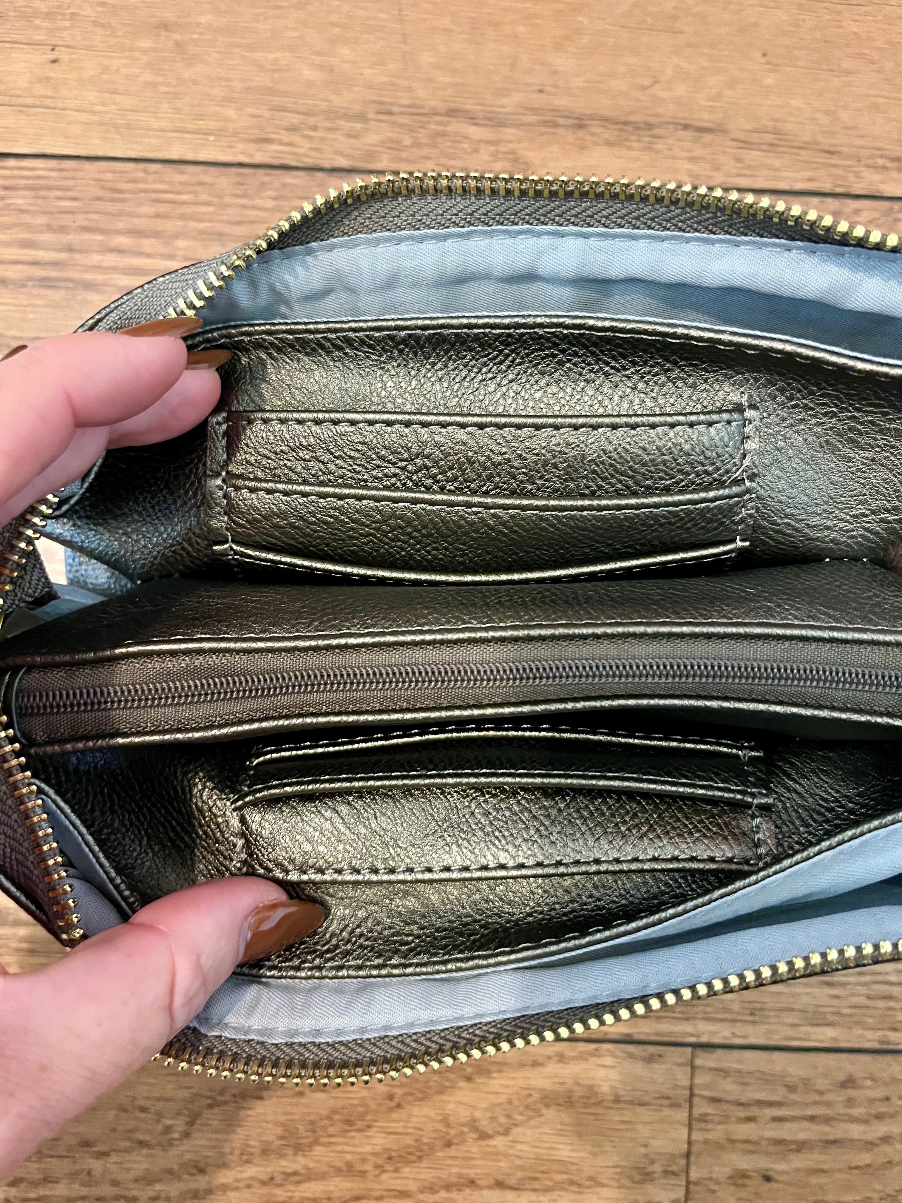 Multi Pocket Bag