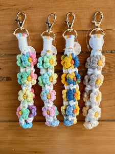 Ombre Daisy Keychain