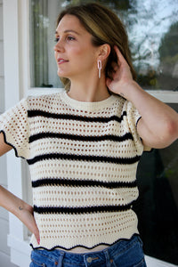 Linked Narrow Hoops Earrings