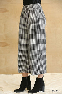 Houndstooth Crop